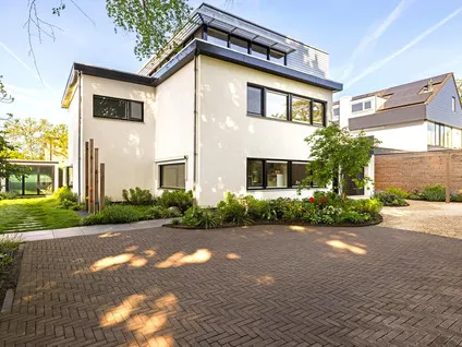 Twee-onder-één-kap te huur: Selde Rust 2, Vredeveldbuurt Amstelveen