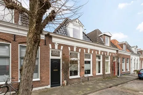 Tussenwoning te koop: Selwerderdwarsstraat 19, Noorderplantsoenbuurt Groningen
