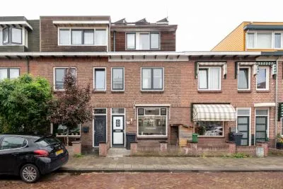 Tussenwoning te koop: Semarangstraat 13, Medanbuurt Haarlem