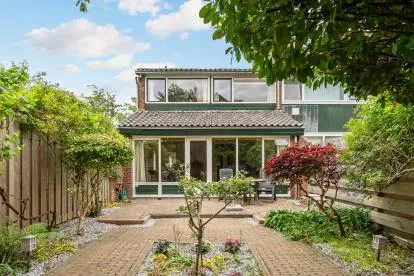 Hoekwoning te koop: Semmelweisstraat 56, Geneesherenbuurt Haarlem