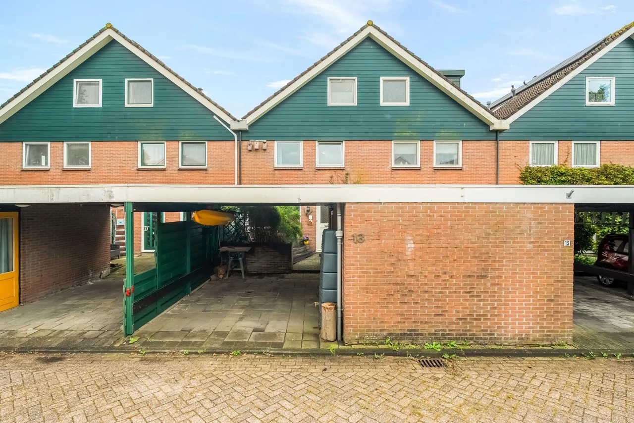 Tussenwoning te koop: Seringenhof 13, Schagen