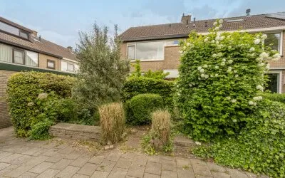 Hoekwoning te koop: Seringenpad 16, Zuid-Beijerland Woonkern Zuid-Beijerland