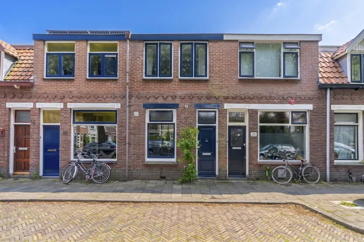 Tussenwoning te koop: Seringstraat 88, Egelantierstraat, Mariëndaalstraat e.o. Utrecht