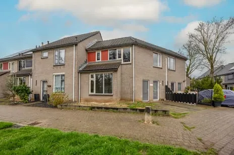 Tussenwoning te koop: Serooskerkewal 14, De Laar-Oost Arnhem