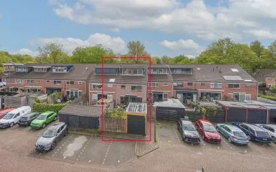 Tussenwoning te koop: Sfeen 12, Edelstenenwijk Heerhugowaard