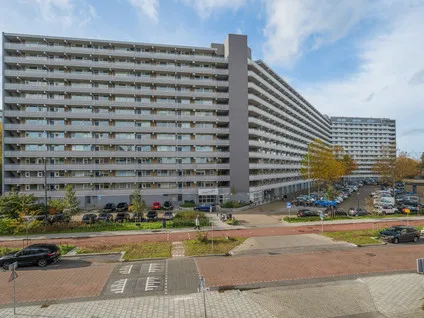 Appartement te koop: Sibeliusplein 249, Van Beethovenbuurt Schiedam