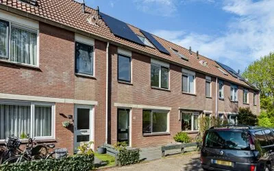 Terraced house for sale: Siebe Schootstrastraat 18, Vrijheidswijk-West Leeuwarden