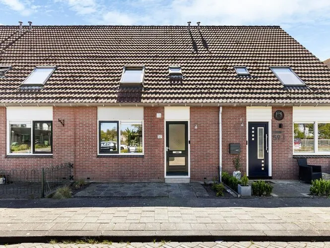 Tussenwoning te koop: Siebe Schootstrastraat 57, Leeuwarden