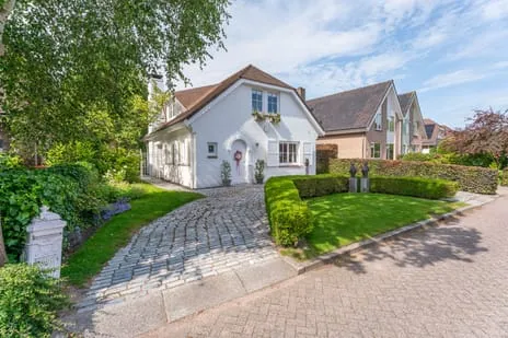 Hoekwoning te koop: Siegenlaan 3, De Hoek Rijnsburg