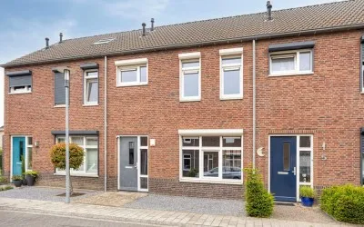 Tussenwoning te koop: Siem Boonenstraat 3, Kern Haelen Haelen