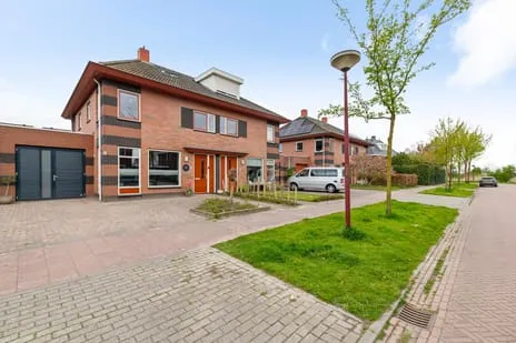 Twee-onder-één-kap te koop: Sien Jensemalaan 46, Winsum Noord - Oost Winsum (Gr)