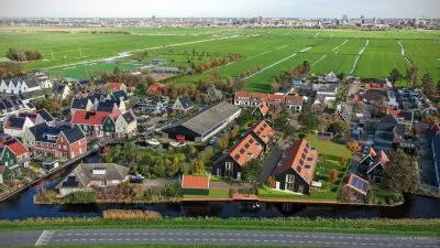 Woning te koop: Simon Jongewaardstraat 12, Westzaan Zuid Westzaan