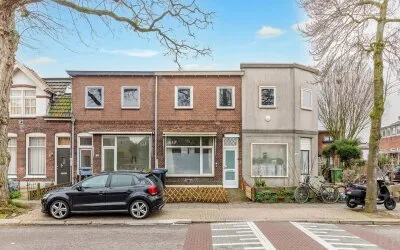Tussenwoning te koop: Simon Stevinweg 18, Geuzenbuurt Hilversum