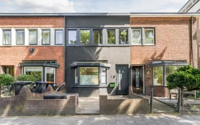 Terraced house for sale: Simon Stevinweg 8, Geuzenbuurt Hilversum