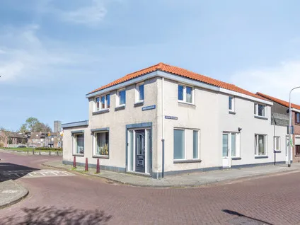 Hoekwoning te koop: Simon Stevinstraat 38, Uitvindersbuurt Tilburg