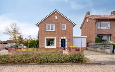 Vrijstaande woning te koop: Simon Stevinweg 8, Bruine Eng Rhenen