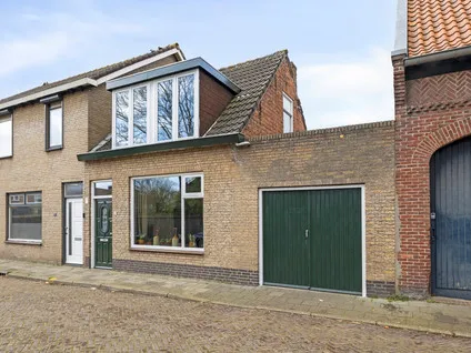 Tussenwoning te koop: Simonshaven 3, Steenbergen