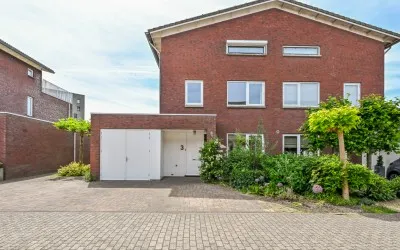 Twee-onder-één-kap te koop: Simonszand 3, De Wadden Heemskerk