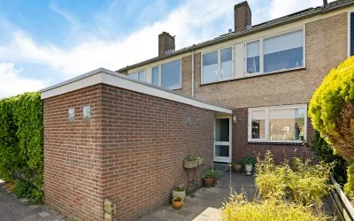Tussenwoning te koop: Sinckelsant 38, Uyterland Callantsoog