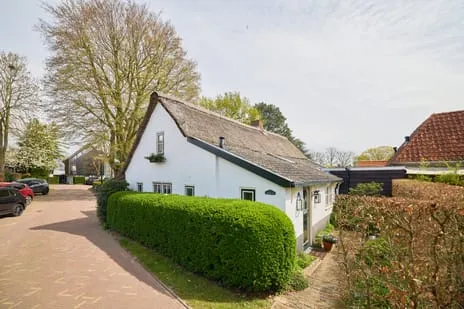 Twee-onder-één-kap te koop: Singel 10, Blaricum-Dorp Blaricum