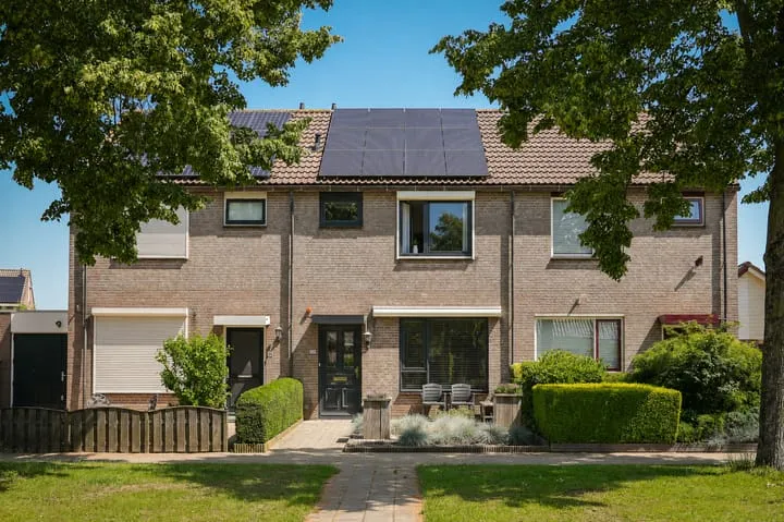 Terraced house for sale: Singel 26, Nieuwendijk Nieuwendijk