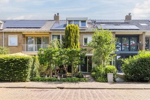 Tussenwoning te koop: Singel 27, Schilderskwartier Hillegom