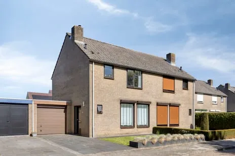 Tussenwoning te koop: Singel 90, Westdorpe