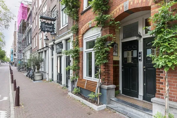 Woning te huur: Singel, Amsterdam