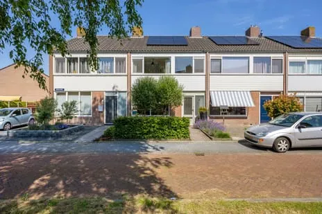 Tussenwoning te koop: Singelhorn 4, Grijpskerk Grijpskerk