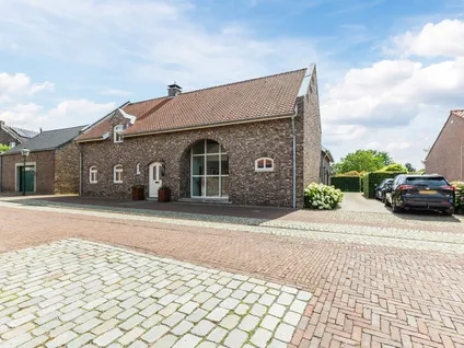 Vrijstaande woning te koop: Singelstraat West 1, Stevensweert waaronder Bilt Stevensweert