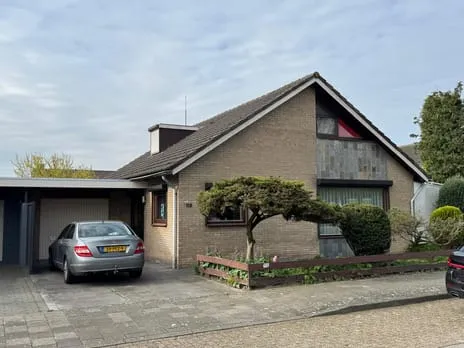 Twee-onder-één-kap te koop: Singelweg 113, Kern Axel Axel