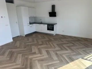 Woning te huur: Singravenhof, Over het Lange Water Arnhem