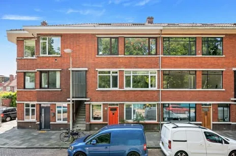 Appartement te koop: Sinjeur Semeynsweg 27, Laakkwartier-West 'S-Gravenhage