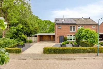 Hoekwoning te koop: Sint Hubertse Binnenweg 35, Sint Hubert Sint Hubert