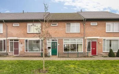 Terraced house for sale: Sint Hubertusstraat 18, Liessel kern Liessel