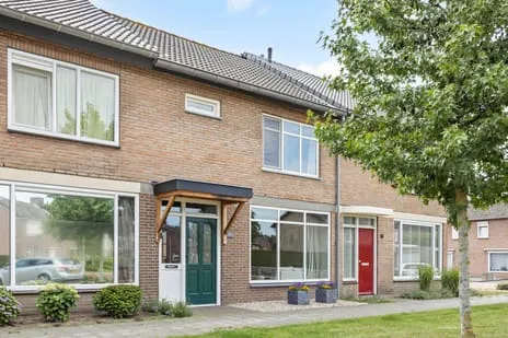 Terraced house for sale: Sint Hubertusstraat 18, Liessel kern Liessel