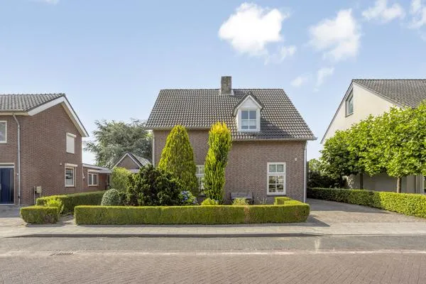 Vrijstaande woning te koop: Sint Isidorusstraat 2A, Breugel Son En Breugel