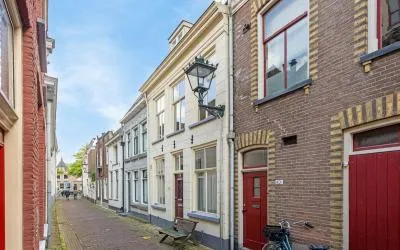 Tussenwoning te koop: Sint Jacobstraat 42, Binnenstad Kampen Kampen