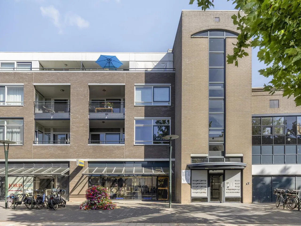 Appartement te koop: Sint Jorisplein 81, Ridderkerk