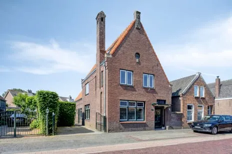 Vrijstaande woning te koop: Sint Josephstraat 11, Centrum Dongen
