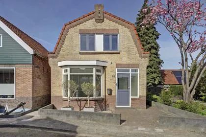 Vrijstaande woning te koop: Sint Martinusstraat 32, Oud Bovenkarpel Bovenkarspel
