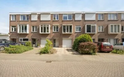Terraced house for sale: Sint Pieter 36, Velletri Oudenbosch