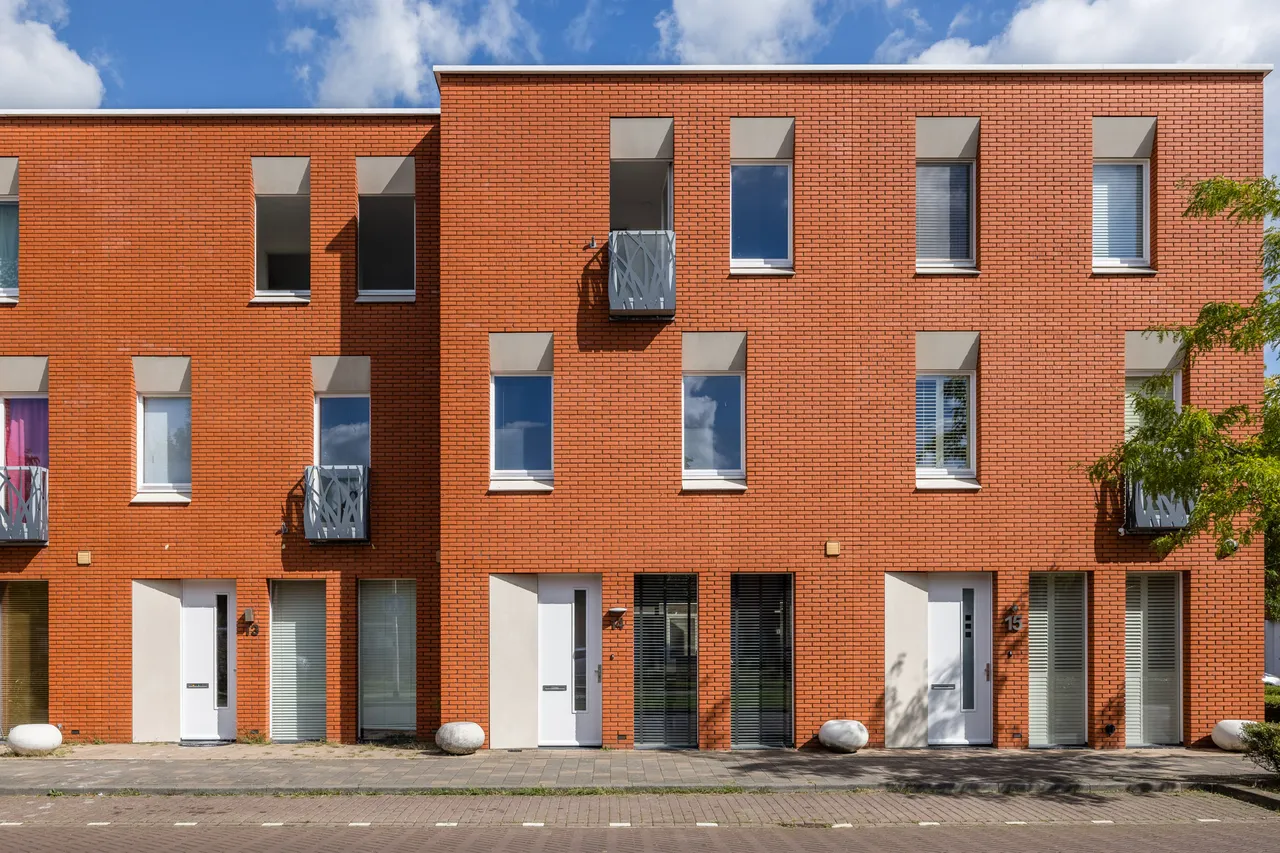 Tussenwoning te koop: Sint Pieterspark 14, Tilburg