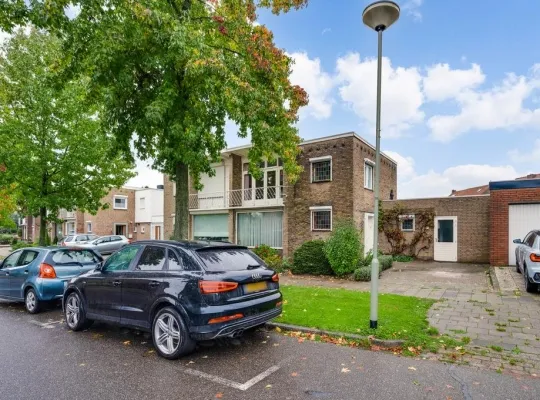 Terraced house for sale: Sint Rochusstraat 5, Bunde Bunde