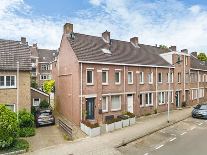 Hoekwoning te koop: Sint Servaasbolwerk 16, Kommelkwartier Maastricht
