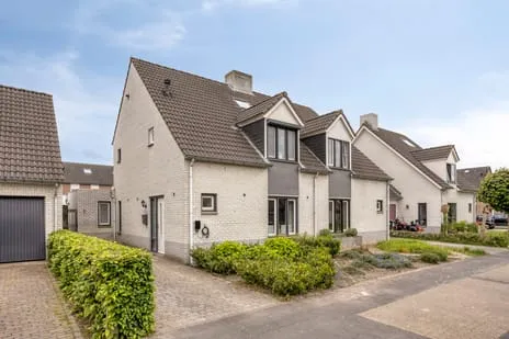 Semi-detached for sale: Sint Ursulahof 50, Kessel-centrum Kessel