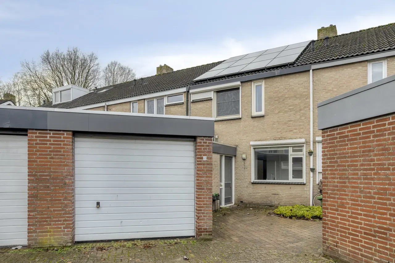 Tussenwoning te koop: Sint Victor 43, Bergeijk