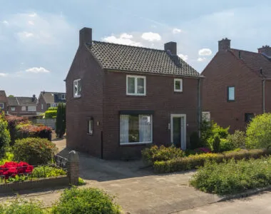 Vrijstaande woning te koop: Sint Vitusstraat 9, Well-Oost Well L
