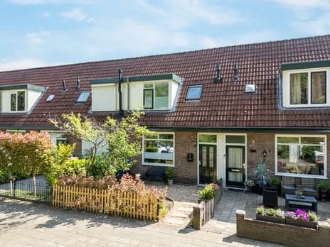 Tussenwoning te koop: Sint Willibrordusstraat 20, Gerrit van Stellingwerfstraat e.o. Amersfoort