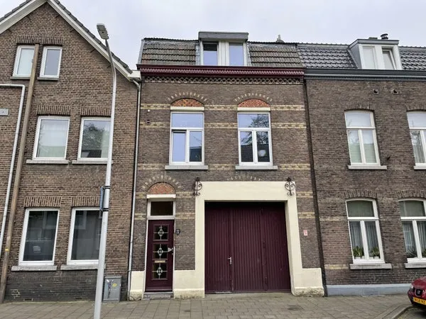 Kamer te huur: Sint Antoniuslaan 11-1, Sint Maartenspoort Maastricht